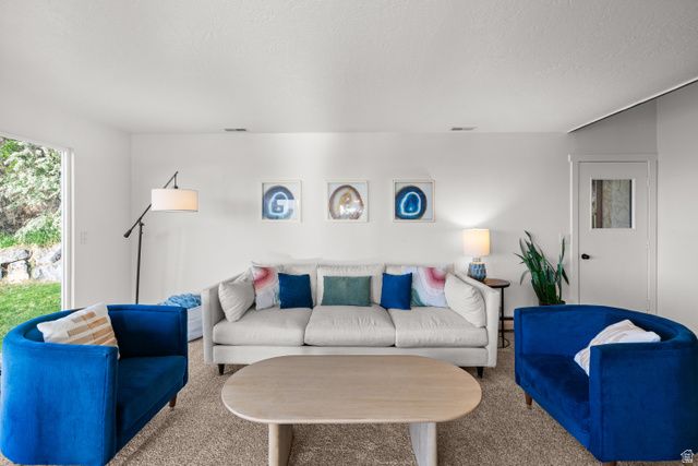 1209 N 950 E, Bountiful, UT 84010