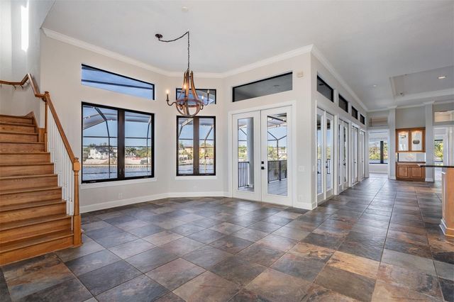62 CENTRAL COURT, Tarpon Springs, FL 34689