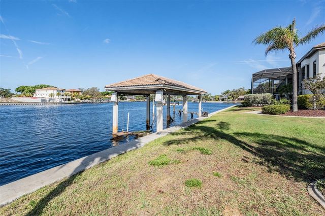 62 CENTRAL COURT, Tarpon Springs, FL 34689