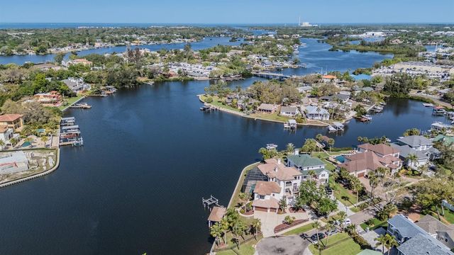 62 CENTRAL COURT, Tarpon Springs, FL 34689