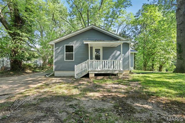 608 Hill Lane, Edwardsville, IL 62025