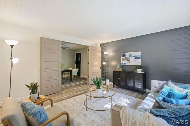 608 Hill Lane, Edwardsville, IL 62025