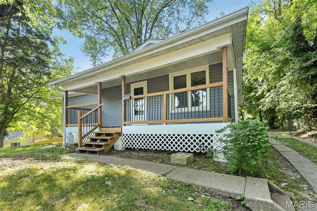 608 Hill Lane, Edwardsville, IL 62025