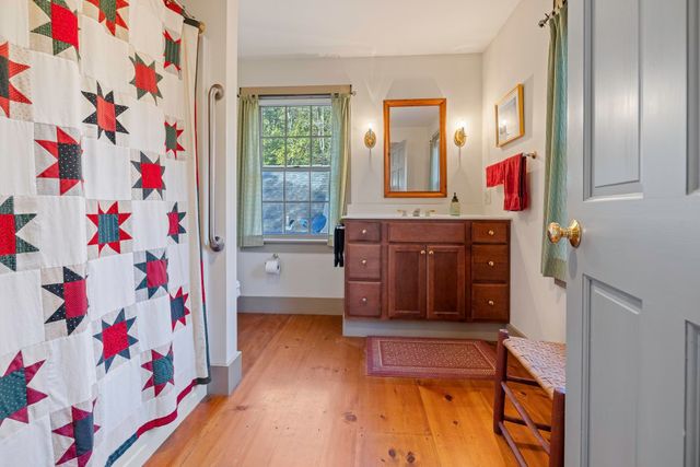 307 Remick Road, Hartford, VT 05001