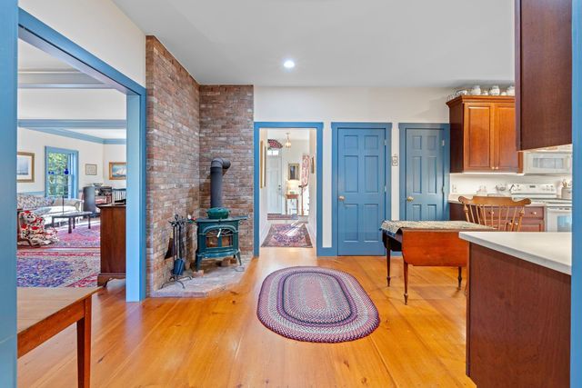 307 Remick Road, Hartford, VT 05001