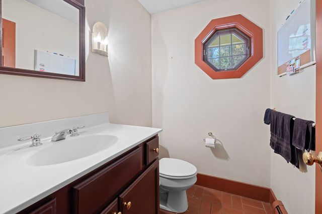 307 Remick Road, Hartford, VT 05001