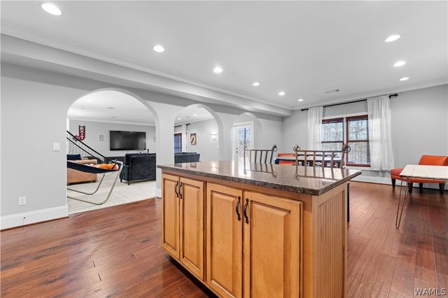 11246 Sexton Bend Rd, Tuscaloosa, AL 35406