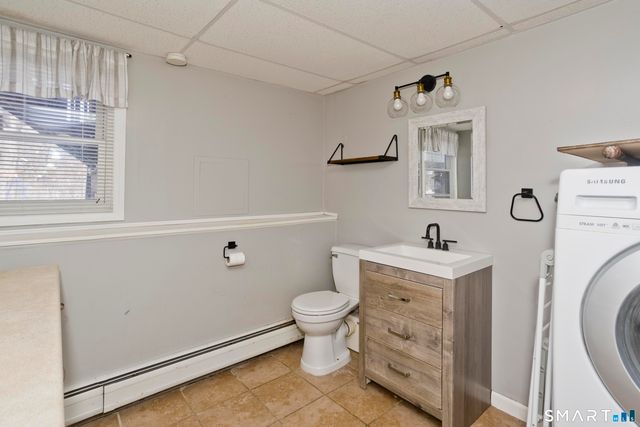 25A Queen Street, Enfield, CT 06082