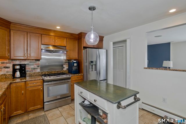 25A Queen Street, Enfield, CT 06082