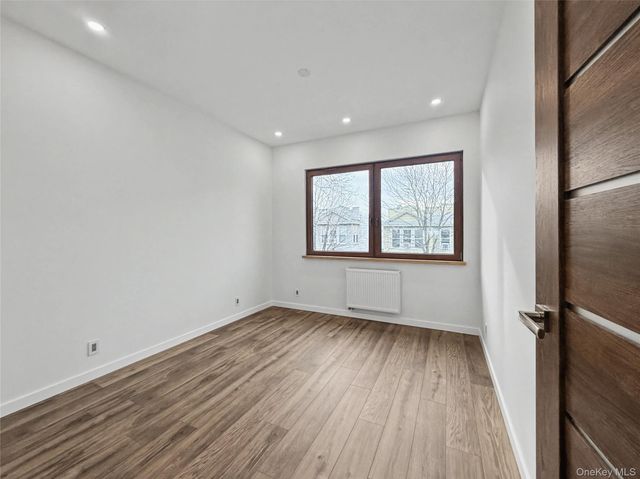 7111 72nd Street 2, Glendale, NY 11385