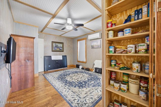 39456 U.S. Highway 264, Belhaven, NC 27810