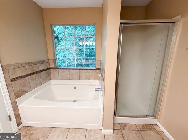 2195 Clayton Ridge, Lithonia, GA 30058