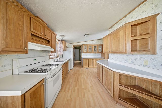 2295 Iris Avenue, Belvidere, IL 61008