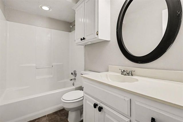 1109 SW 133rd Street, Oklahoma City, OK 73170