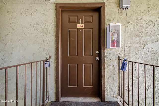 424 W BROWN Road 225, Mesa, AZ 85201
