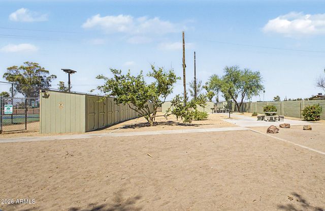 424 W BROWN Road 225, Mesa, AZ 85201