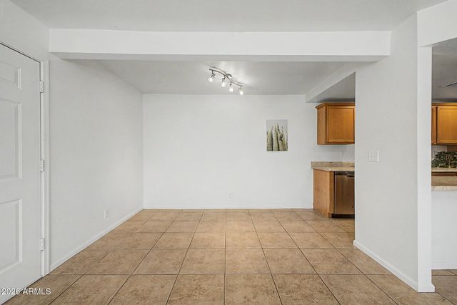 424 W BROWN Road 225, Mesa, AZ 85201