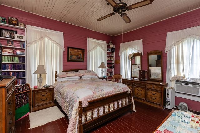 225 Oconee Avenue, Meldrim, GA 31318