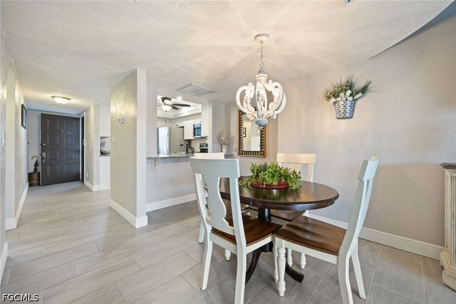 3736 SE 12th AVE 102, Cape Coral, FL 33904