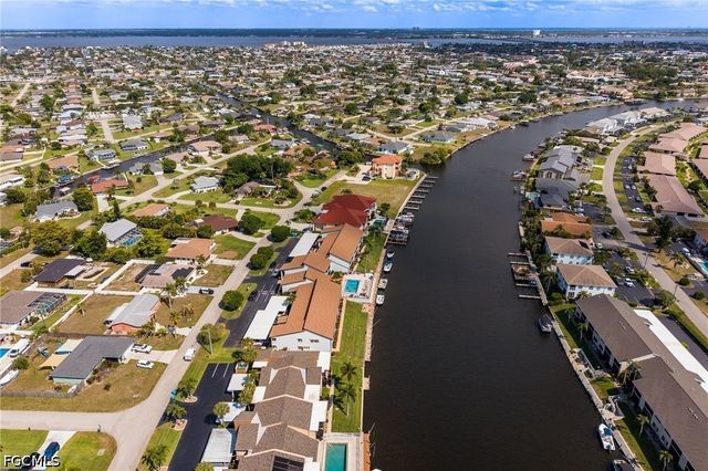 3736 SE 12th AVE 102, Cape Coral, FL 33904