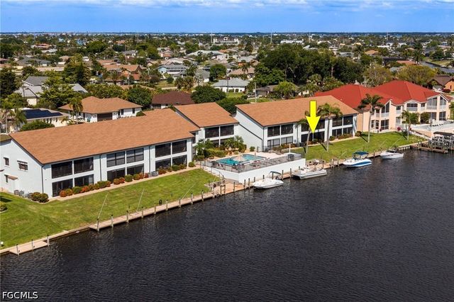 3736 SE 12th AVE 102, Cape Coral, FL 33904