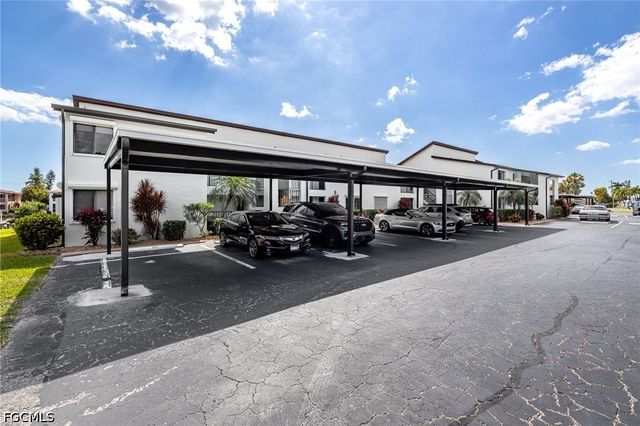 3736 SE 12th AVE 102, Cape Coral, FL 33904