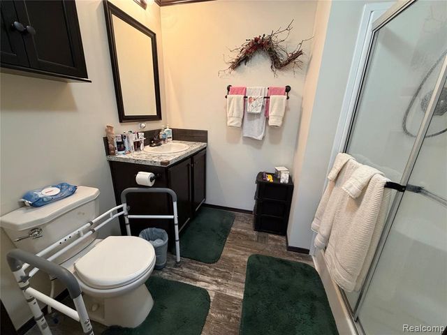 241 Waterway Court, Lapeer, MI 48446