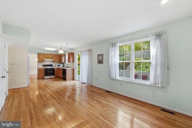 2208 TALL PINES CT, Baltimore, MD 21228