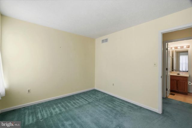 2208 TALL PINES CT, Baltimore, MD 21228