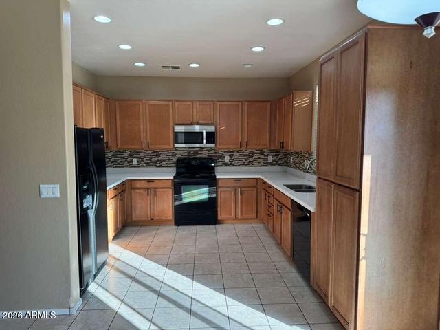 6504 S 72ND Lane, Laveen, AZ 85339