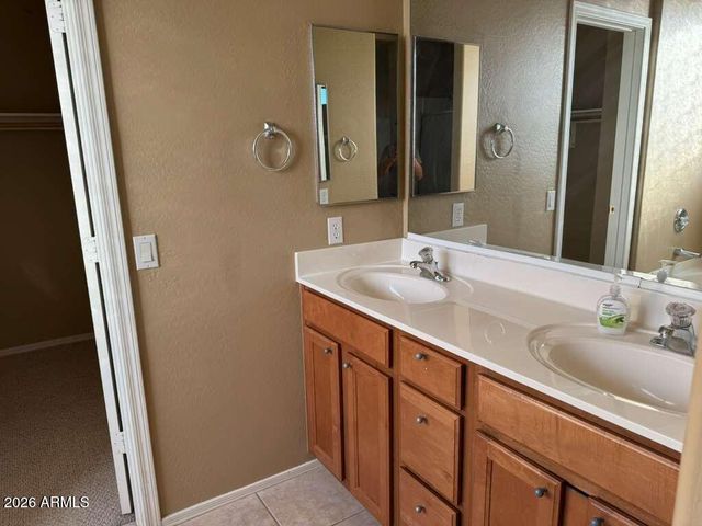 6504 S 72ND Lane, Laveen, AZ 85339