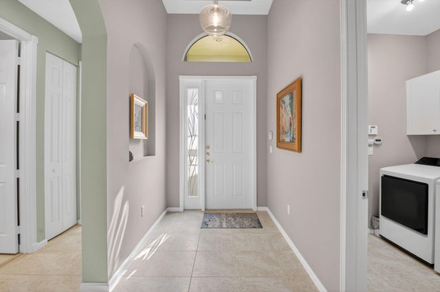 9822 Isles Cay Drive, Delray Beach, FL 33446