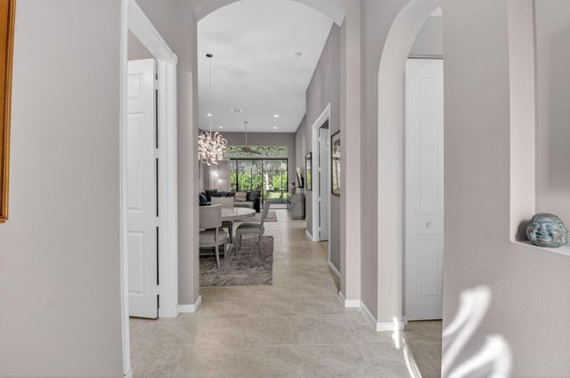 9822 Isles Cay Drive, Delray Beach, FL 33446