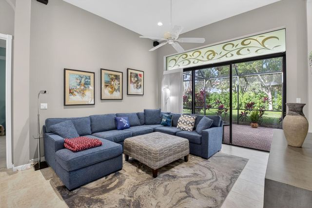 9822 Isles Cay Drive, Delray Beach, FL 33446