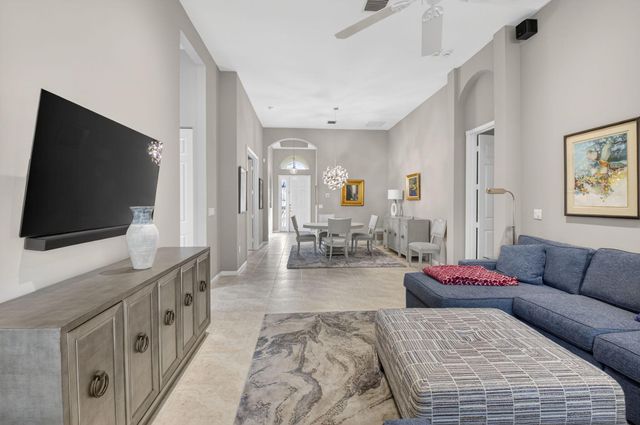 9822 Isles Cay Drive, Delray Beach, FL 33446