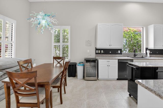 9822 Isles Cay Drive, Delray Beach, FL 33446