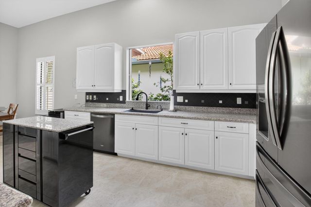 9822 Isles Cay Drive, Delray Beach, FL 33446