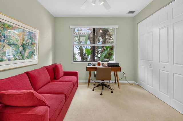 9822 Isles Cay Drive, Delray Beach, FL 33446