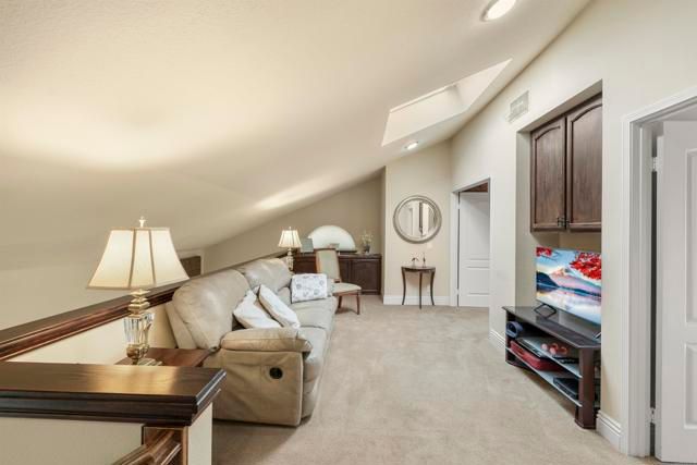 7758 Caminito Monarca 101, Carlsbad, CA 92009