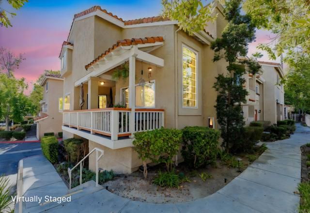 7758 Caminito Monarca 101, Carlsbad, CA 92009