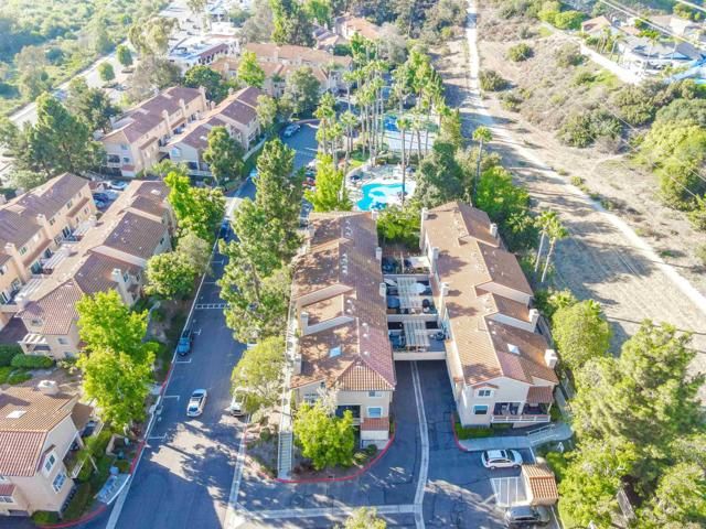 7758 Caminito Monarca 101, Carlsbad, CA 92009