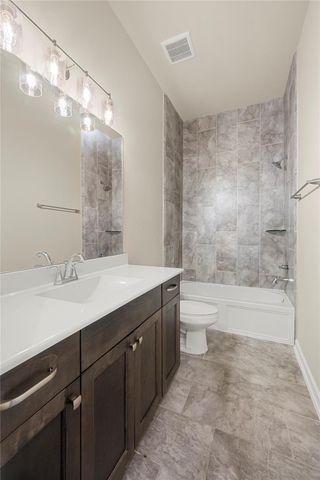 8715 Fox Trail Drive, Missouri City, TX 77459
