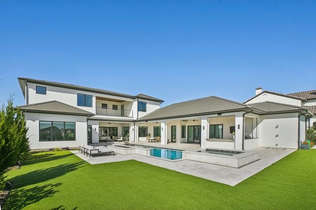 705 Stacy Drive, Southlake, TX 76092