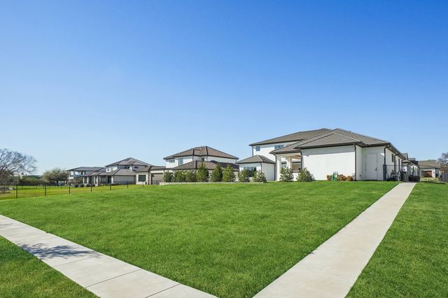 705 Stacy Drive, Southlake, TX 76092