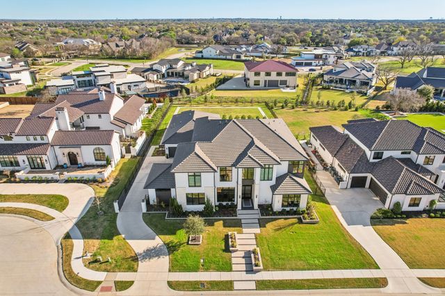 705 Stacy Drive, Southlake, TX 76092