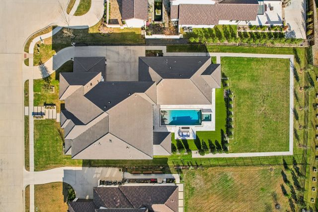 705 Stacy Drive, Southlake, TX 76092