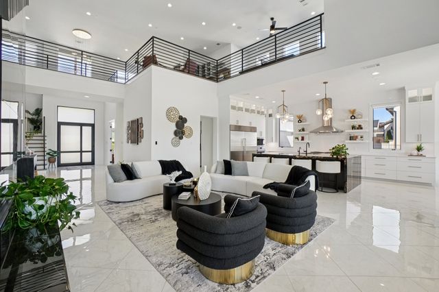 705 Stacy Drive, Southlake, TX 76092