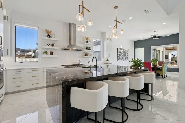 705 Stacy Drive, Southlake, TX 76092