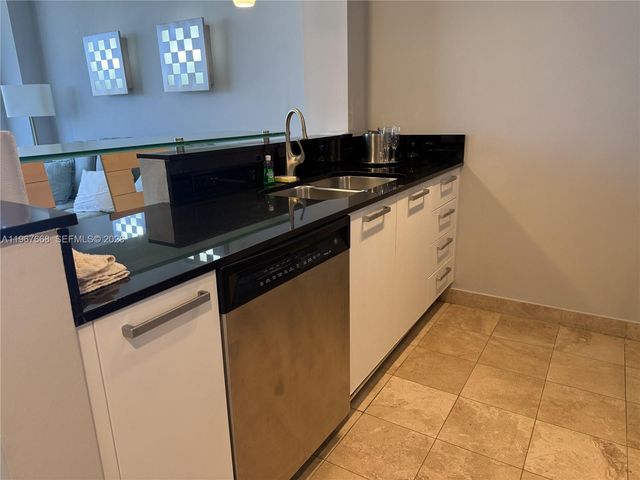 18683 Collins Ave 1404, Sunny Isles Beach, FL 33160