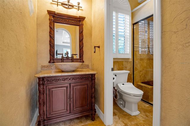 8116 LONE TREE GLEN, Lakewood Ranch, FL 34202